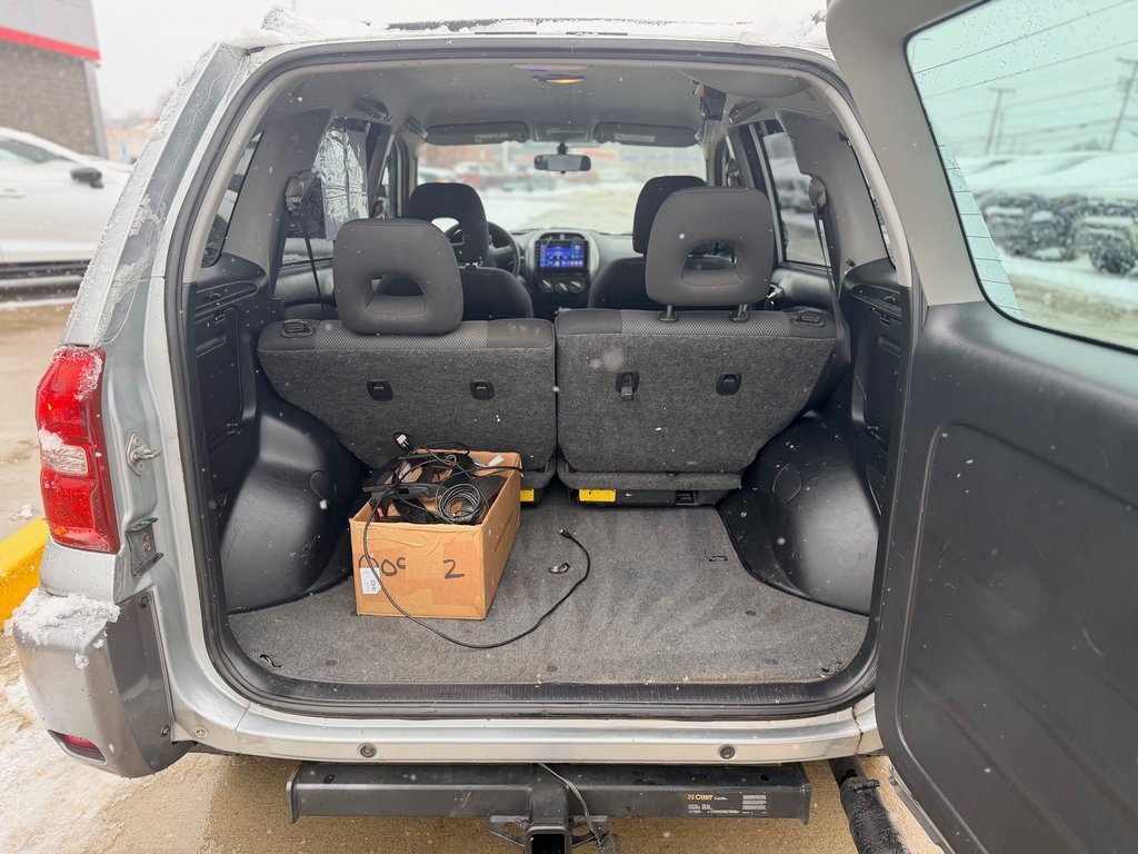 Used 2004 Toyota RAV4 2WD image 21