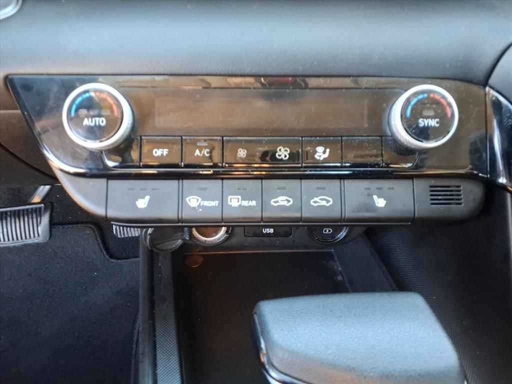 Certified 2023 Hyundai Elantra Blue w/ Cargo Package image 20