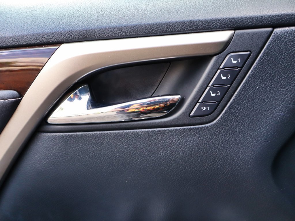 Used 2019 Lexus RX 450h AWD image 55