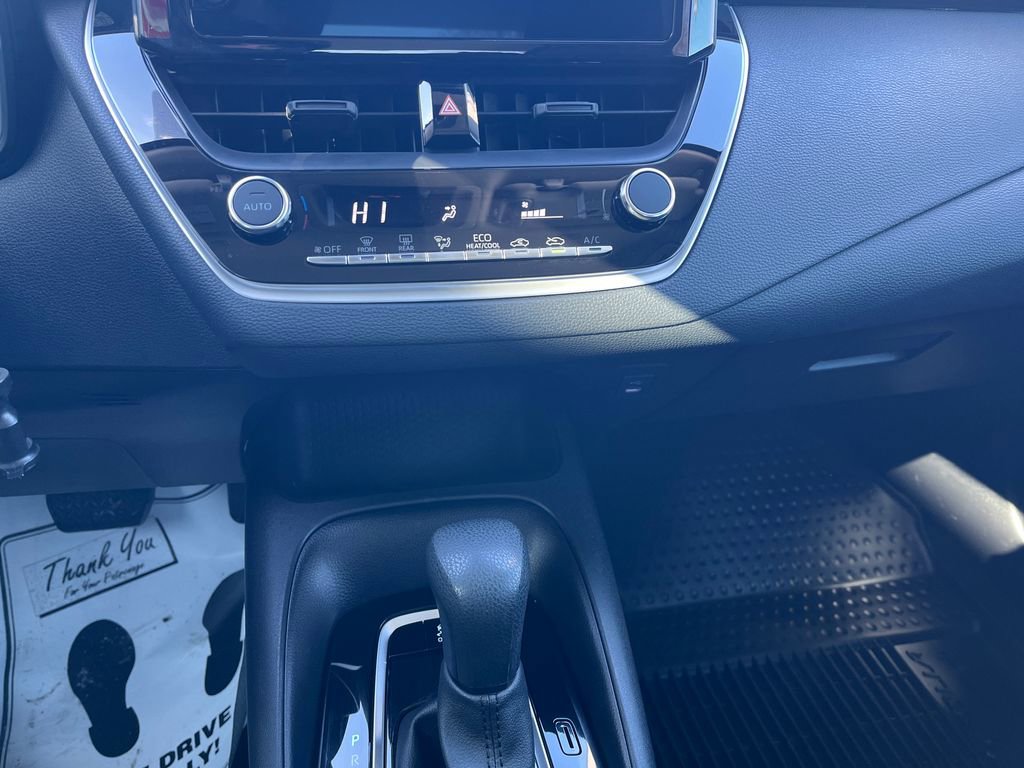 Certified 2025 Toyota Corolla LE image 20