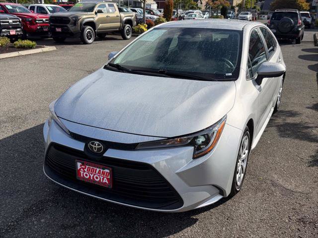 Certified 2026 Toyota Corolla LE FWD image 4