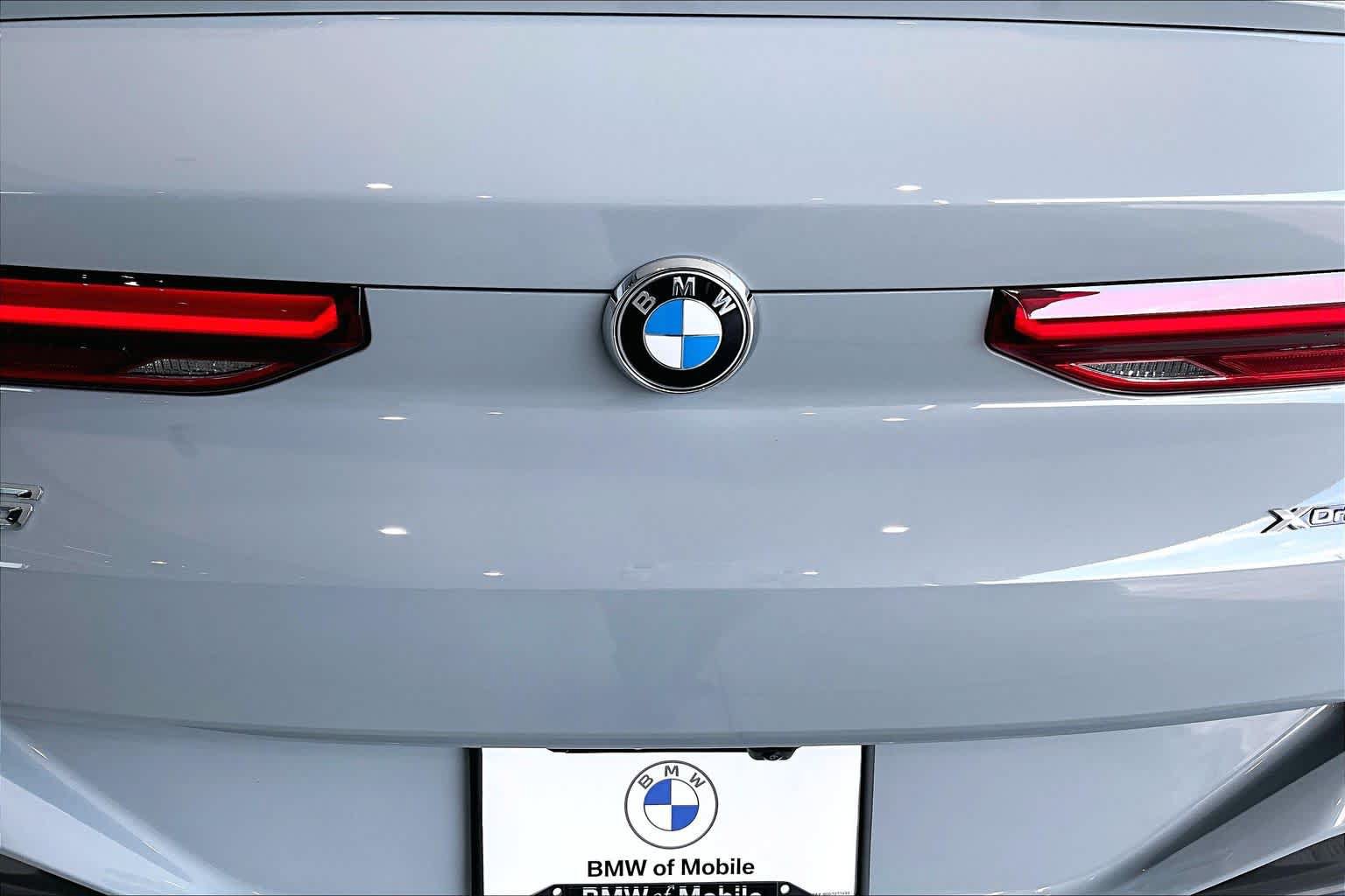 Used 2026 BMW X6 xDrive40i AWD/4WD image 30