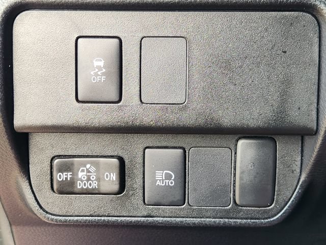 Used 2023 Toyota Tacoma SR5 RWD image 21