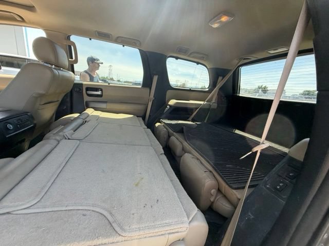 Used 2014 Toyota Sequoia Limited AWD/4WD image 14