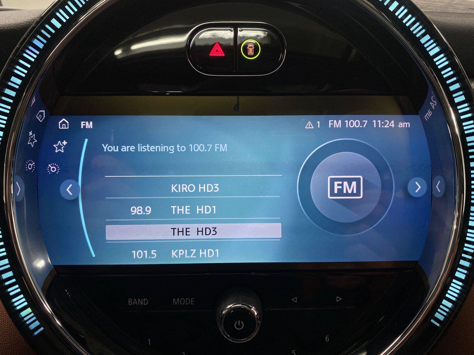 Used 2024 MINI Cooper SE FWD image 16