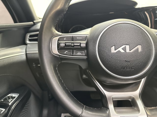 Used 2023 Kia K5 GT-Line image 17