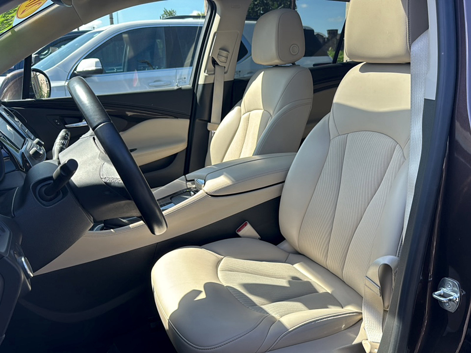 Used 2020 Buick Envision Preferred FWD image 7