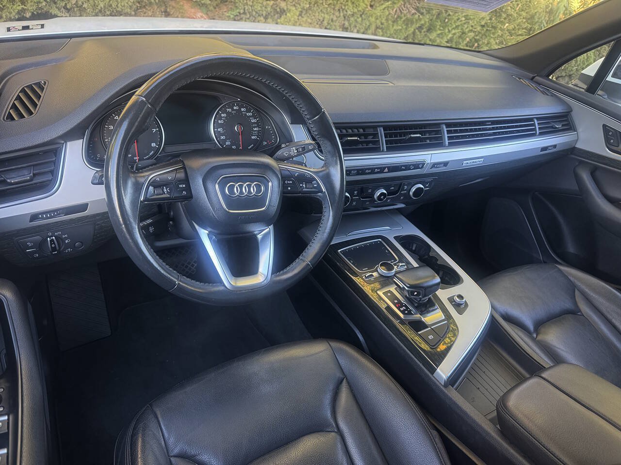 Used 2017 Audi Q7 2.0T Premium Plus w/ Premium Plus Package AWD/4WD image 8