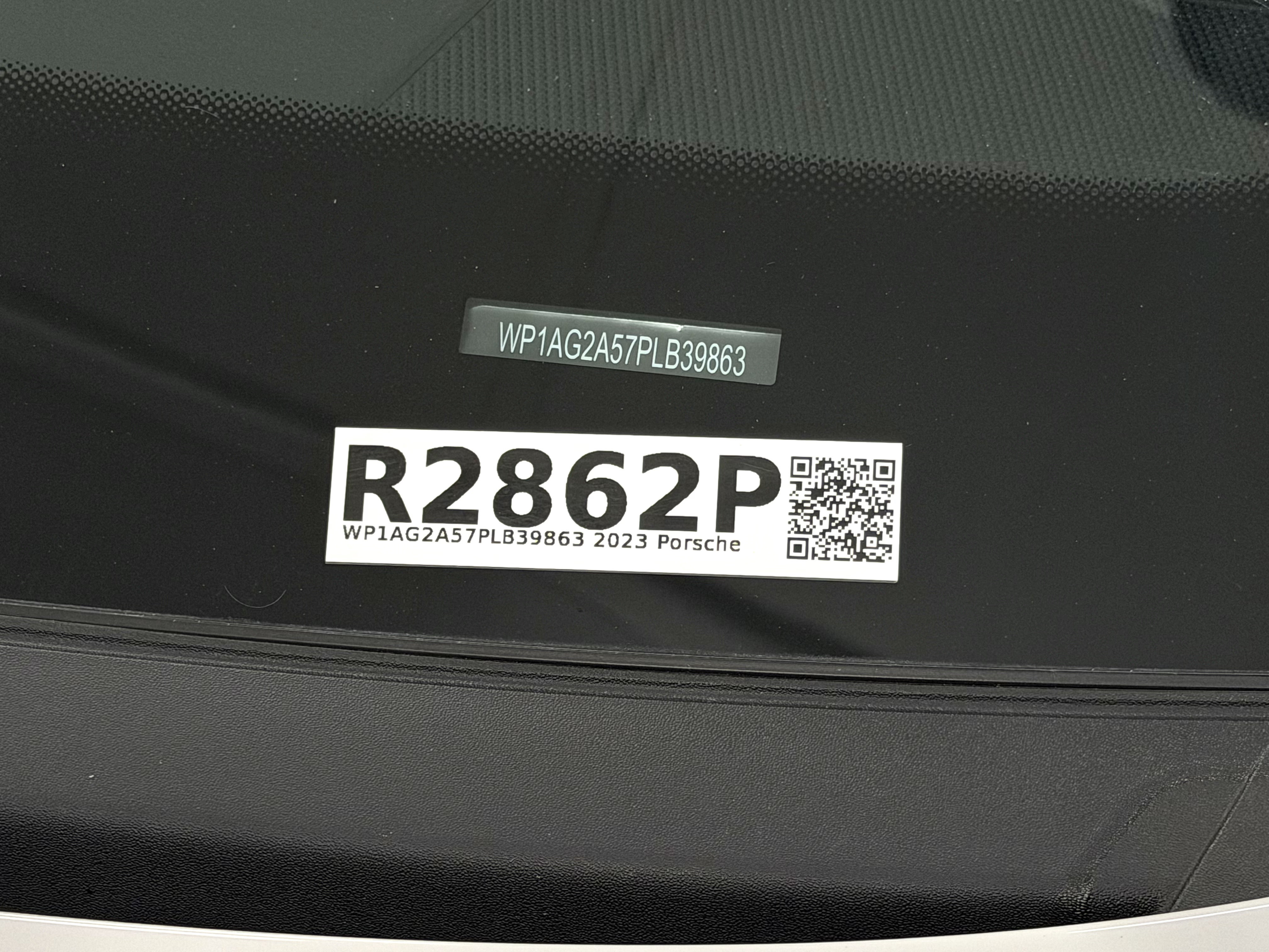 Certified 2023 Porsche Macan S AWD/4WD image 60