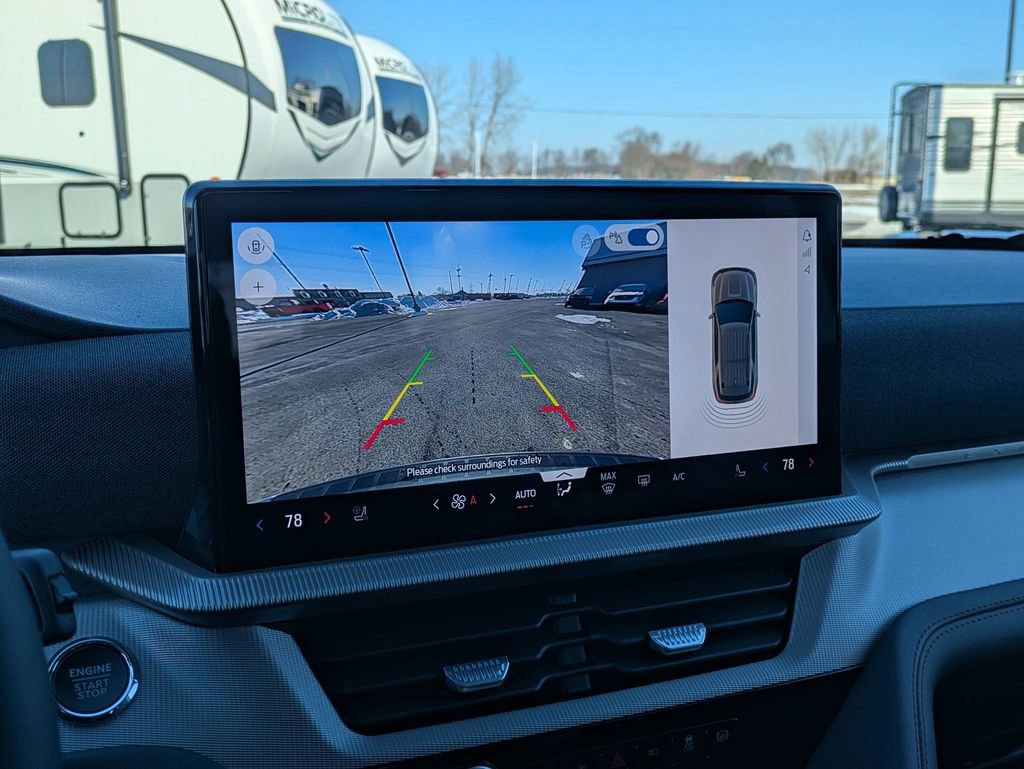 New 2026 Ford Explorer Active w/ Active Comfort Package AWD/4WD image 14