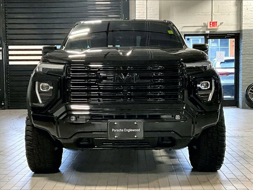 Used 2025 GMC Canyon Denali w/ LPO, Denali Black Edition image 8
