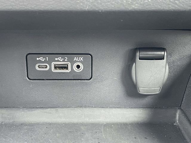 Used 2025 Nissan Altima 2.5 SV image 31