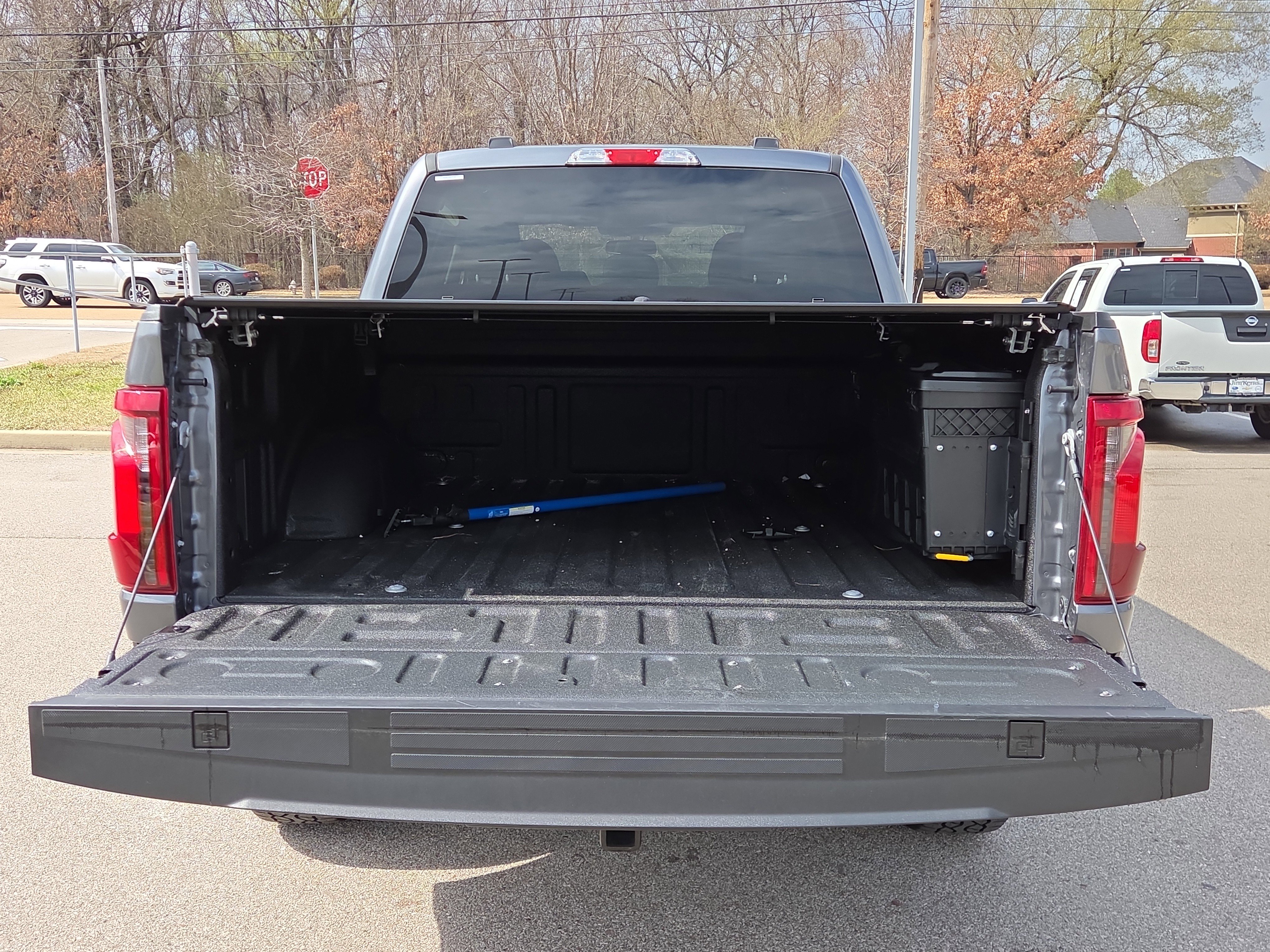 Used 2024 Ford F150 XLT w/ Mobile Office Package image 13