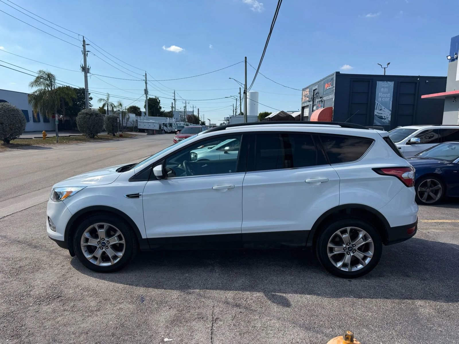 Used 2018 Ford Escape SE image 6