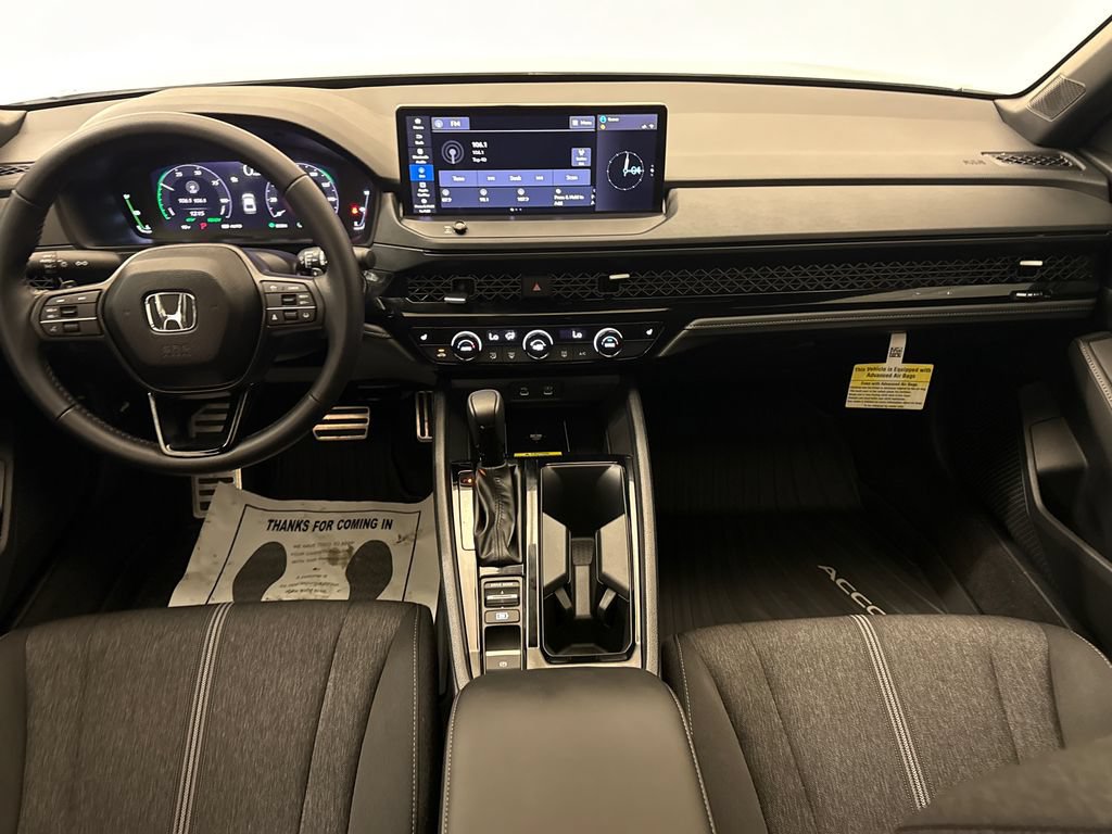 Used 2025 Honda Accord Sport image 13