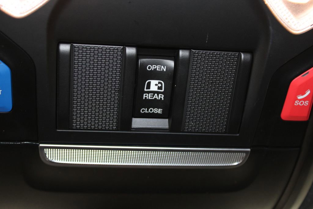 Used 2025 RAM 1500 Tradesman image 47