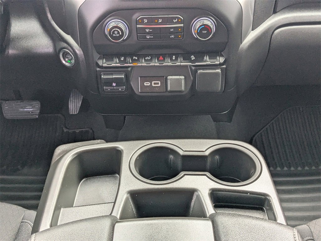 Used 2025 Chevrolet Silverado 2500 Custom w/ Custom Value Package image 19