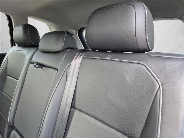 Used 2021 Volkswagen Tiguan SEL FWD image 13