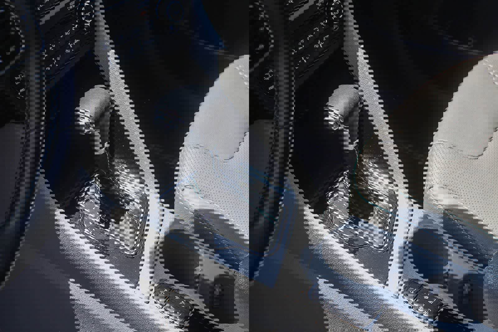 Used 2019 Kia Niro Touring image 26