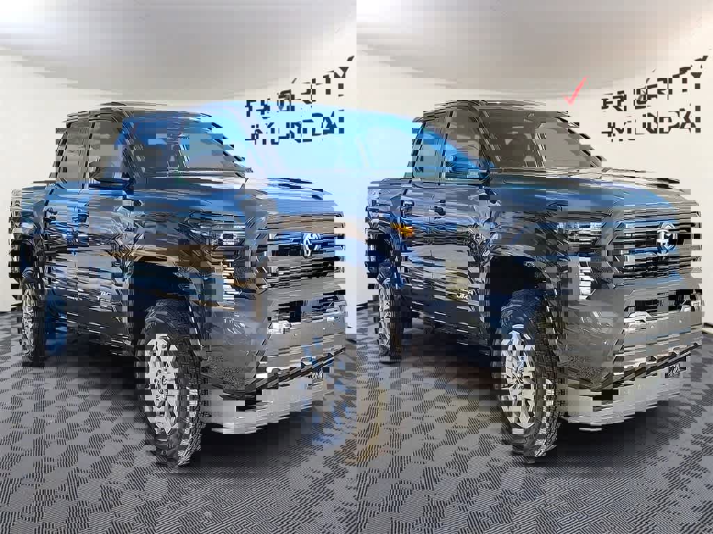 Used 2024 Toyota Tacoma SR5 image 3