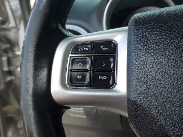 Used 2019 Dodge Journey SE FWD image 12