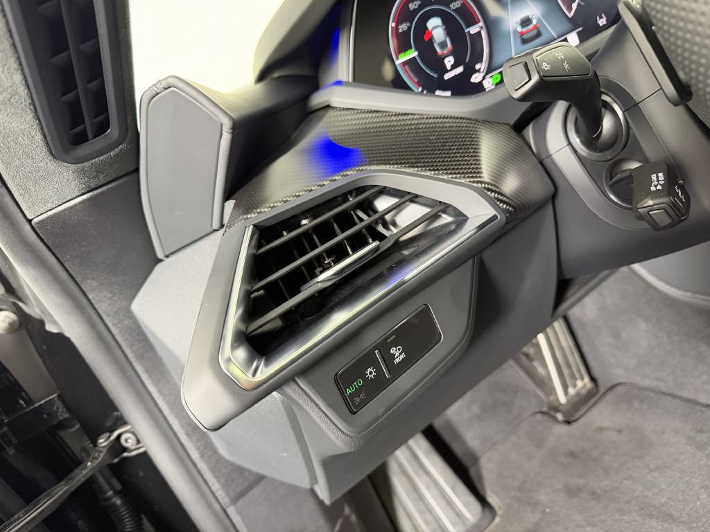 Used 2025 Audi S e-tron GT Prestige w/ Prestige Package AWD/4WD image 43