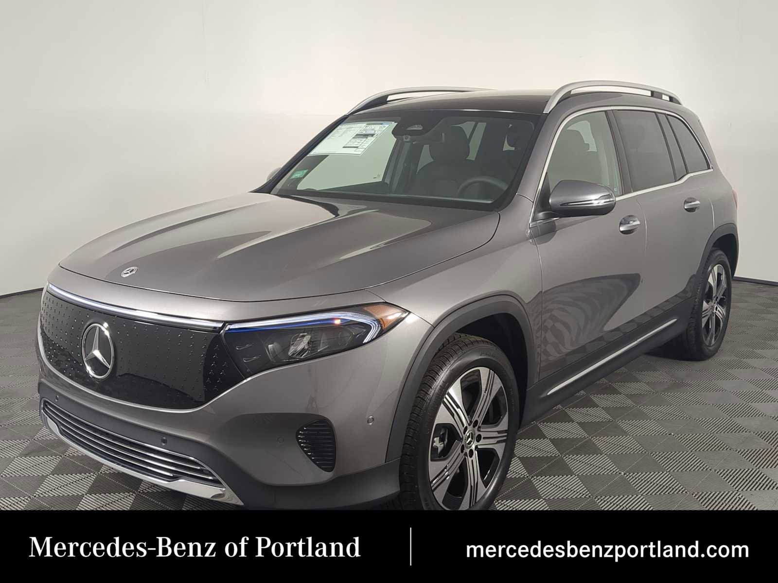 New 2025 Mercedes-Benz EQB 300 4MATIC