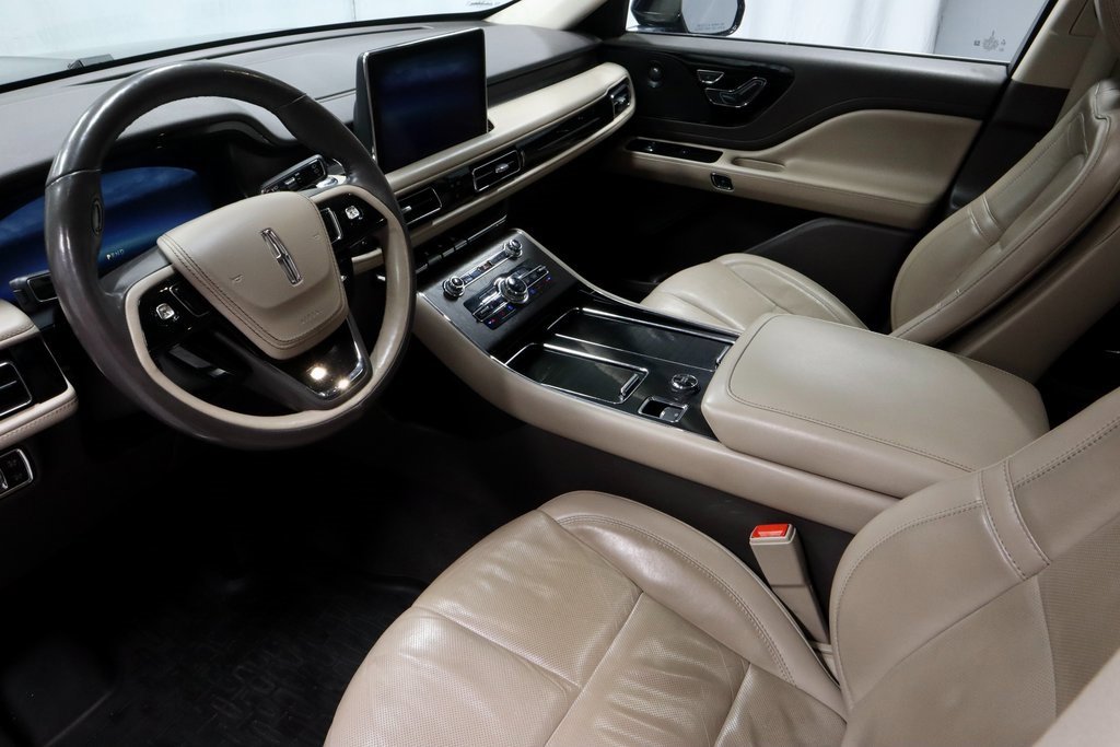 Used 2021 Lincoln Aviator Reserve w/ Elements Package Plus image 26