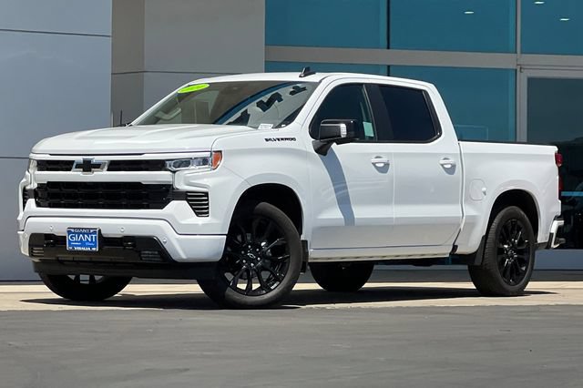 Used 2024 Chevrolet Silverado 1500 RST w/ Convenience Package II RWD image 8