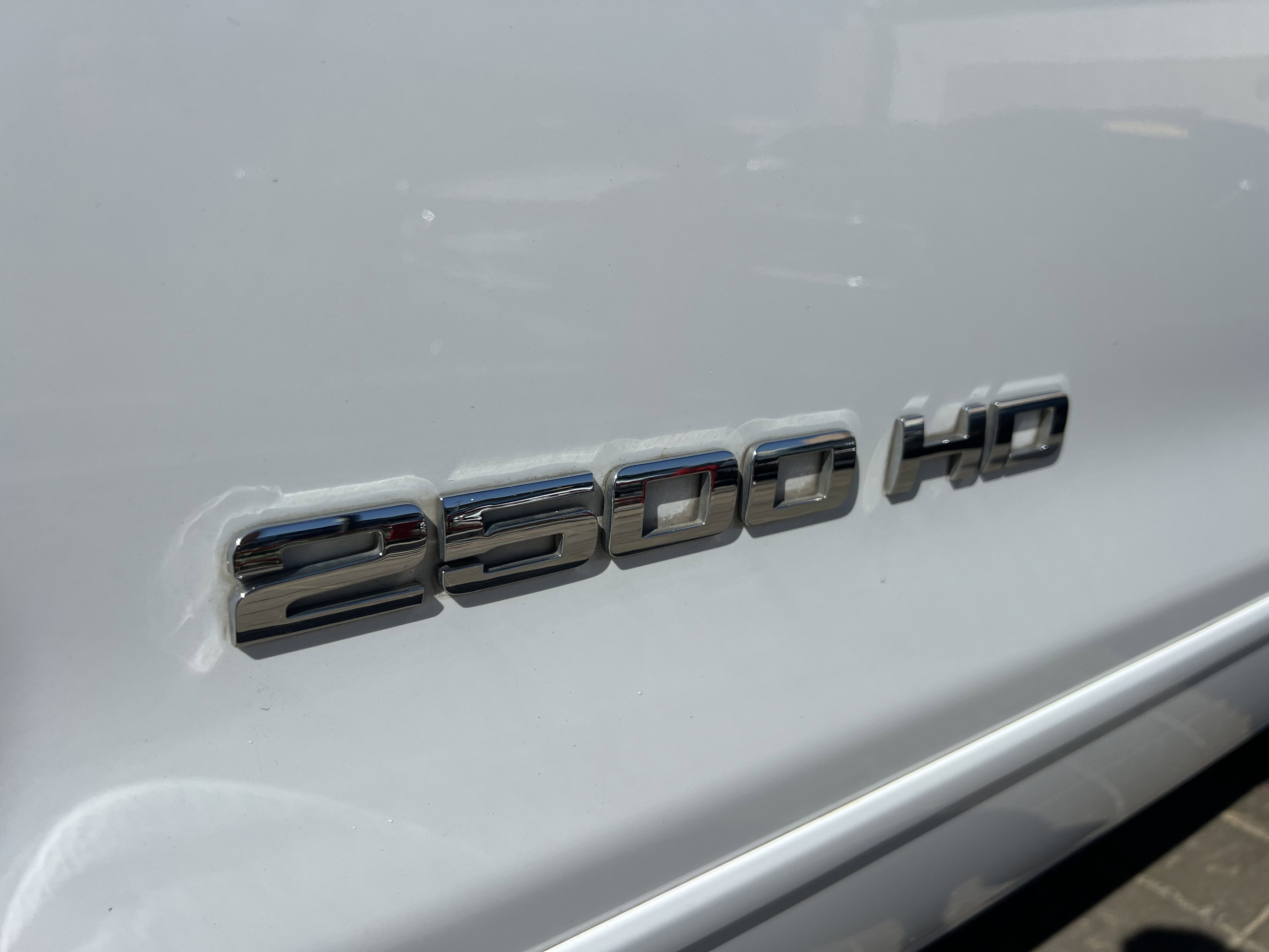 Used 2019 Chevrolet Silverado 2500 LT w/ LT Convenience Package image 6