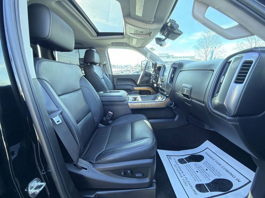 Used 2016 Chevrolet Silverado 3500 LTZ w/ Duramax Plus Package image 28