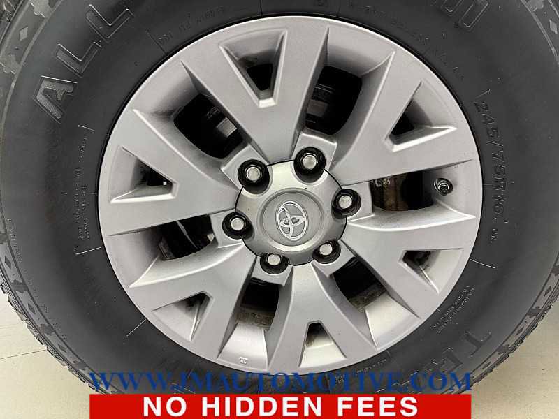 Used 2019 Toyota Tacoma SR5 image 9