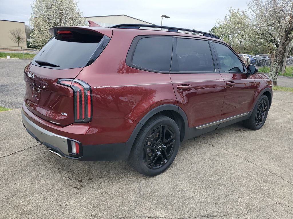 Used 2023 Kia Telluride SX X-Line AWD/4WD image 4