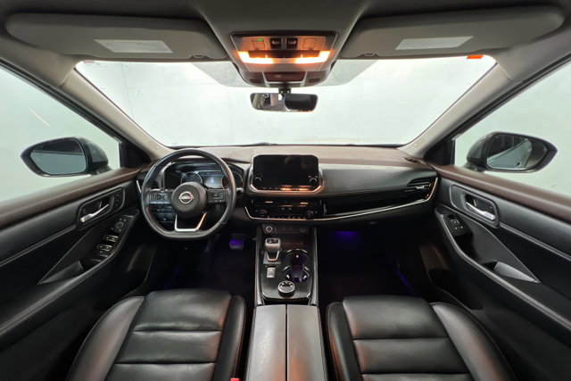 Used 2023 Nissan Rogue SL w/ SL Premium Package image 9