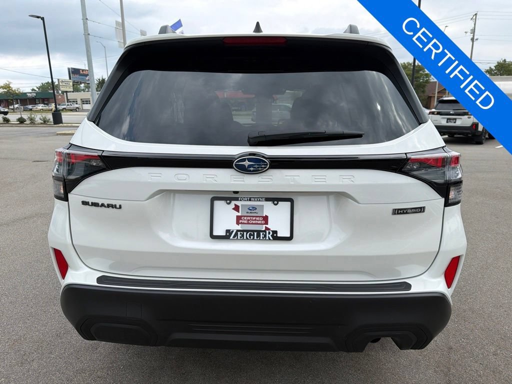 Certified 2025 Subaru Forester Premium AWD/4WD image 5