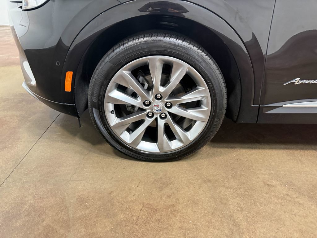 Used 2023 Buick Envision Avenir AWD/4WD image 88