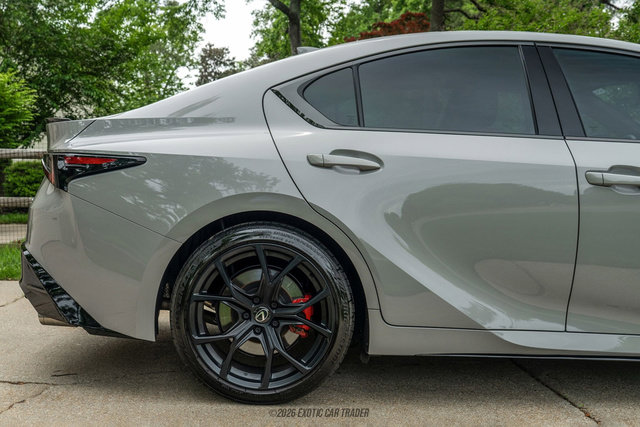 Used 2025 Lexus IS 500 w/ F-Sport Performance RWD image 10