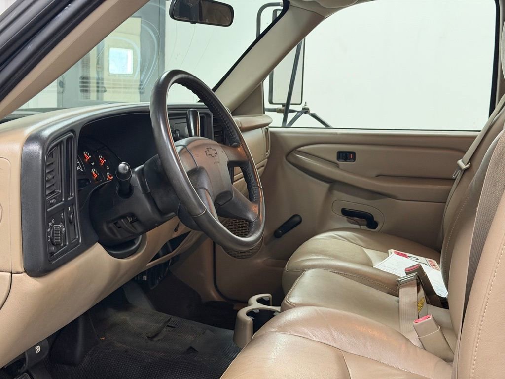 Used 2006 Chevrolet Silverado 3500 W/T image 20