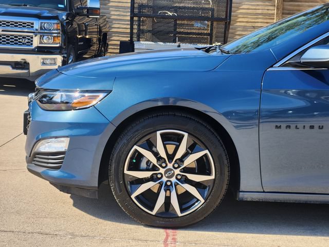 Used 2025 Chevrolet Malibu RS FWD image 16
