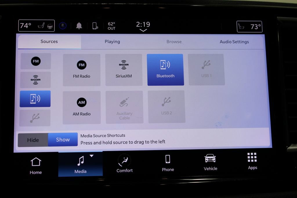 Used 2024 Chrysler Pacifica Touring-L image 34