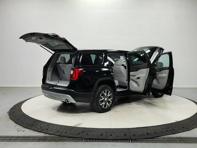 Used 2021 GMC Acadia SLE FWD image 16