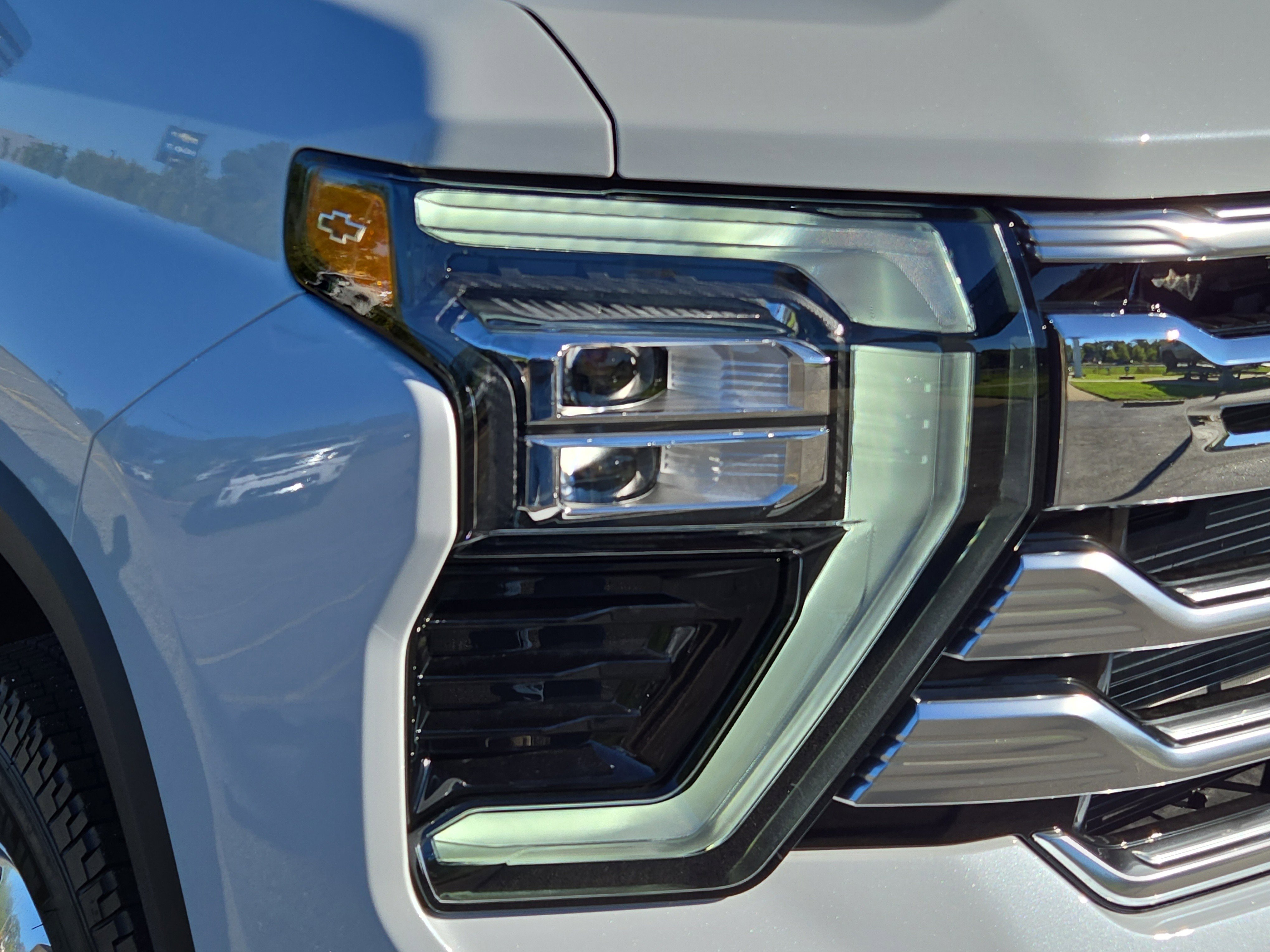 New 2026 Chevrolet Silverado 3500 High Country w/ High Country Premium Package image 17