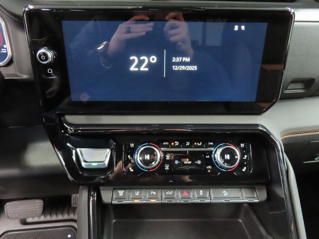 Used 2026 GMC Sierra 2500 AT4 image 13