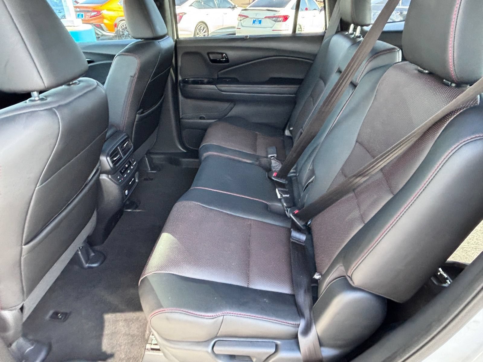 Certified 2024 Honda Passport Black Edition image 13