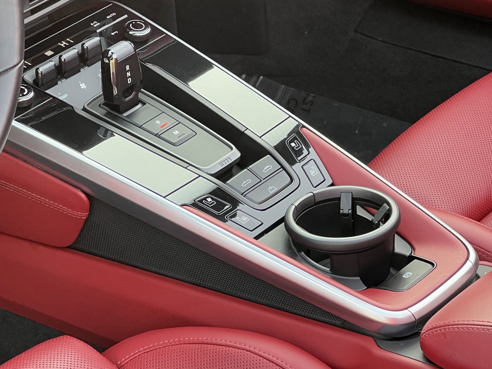 Certified 2022 Porsche 911 Turbo S image 26