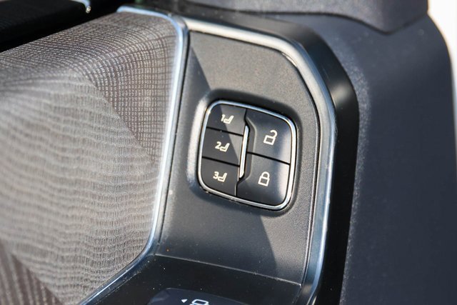 Used 2024 Ford F250 Platinum w/ FX4 Off-Road Package image 14