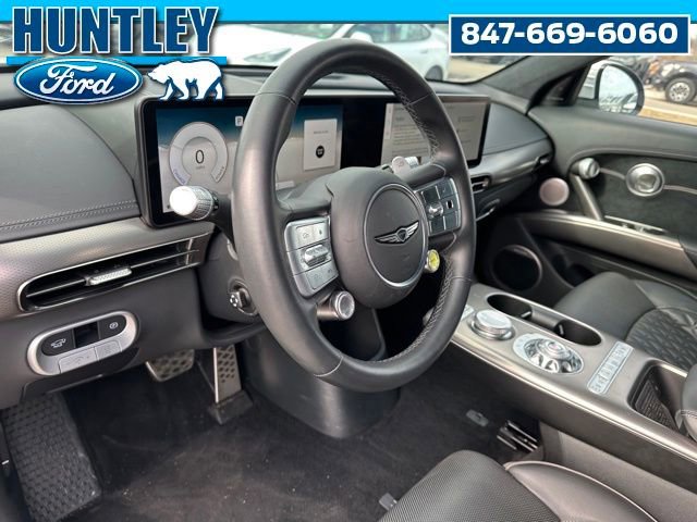 Used 2023 Genesis GV60 Performance image 23
