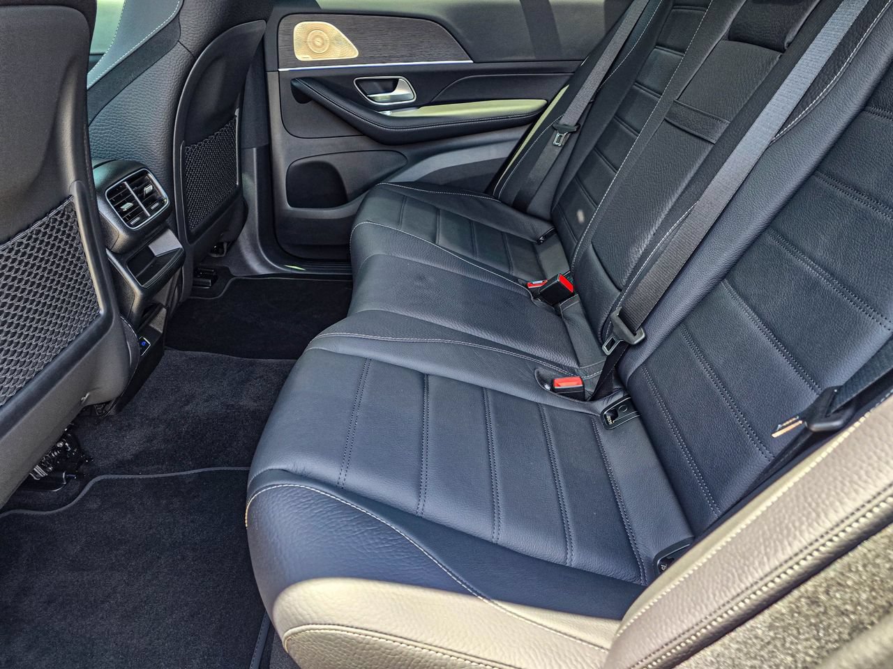 Used 2026 Mercedes-Benz GLE 580 4MATIC image 32
