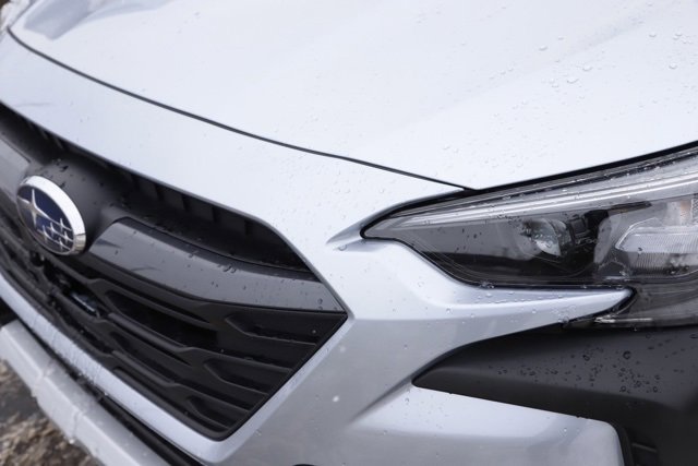 Used 2024 Subaru Outback Limited image 12