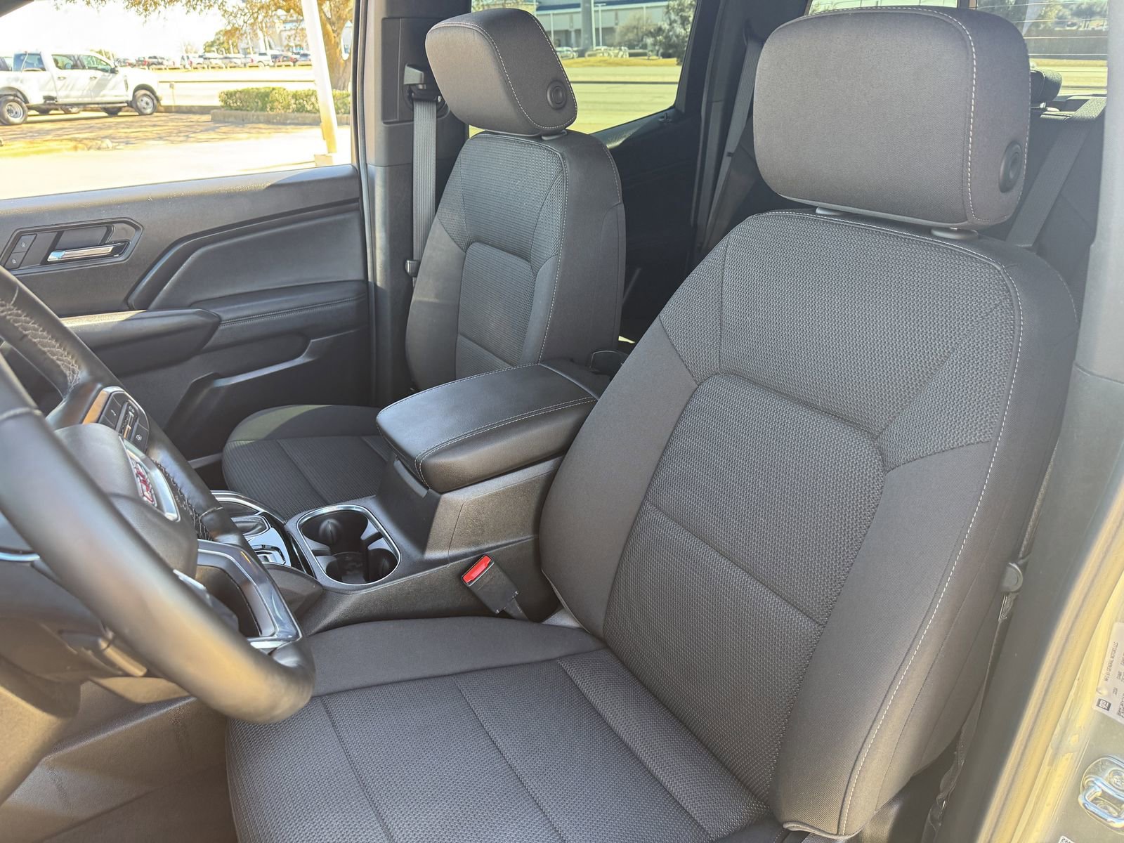 Used 2025 GMC Canyon Elevation w/ Convenience Package image 27